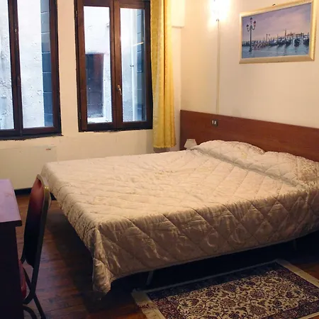 Bed & Breakfast Della Spada Venice